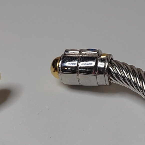 Blue, Red, And Silver Tone Bracelet - Picture 6 of 13